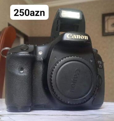 lens: Canon 7D adabtor batareya yaddaş kartı 250 AZN lens 18_135mm 300azn 2