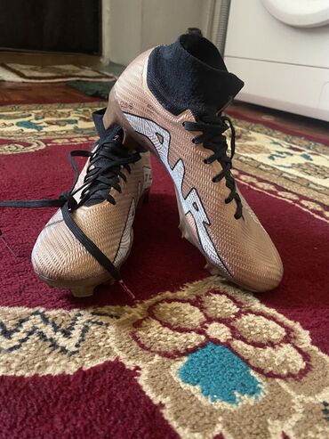 ракетки для бадминтона: Бутсы Nike air zoom