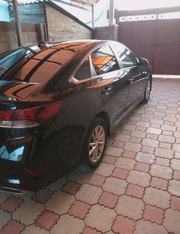 Hyundai: Hyundai Sonata: 2017 г., 2 л, Автомат, Газ, Седан — 5