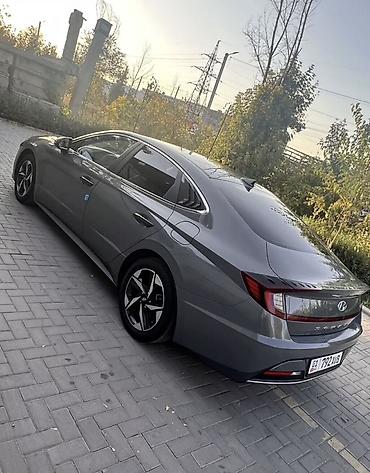 elantra n: Hyundai Sonata: 2019 г., 2 л, Автомат, Газ, Седан — 3
