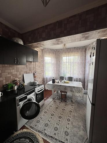 Продажа квартир: 2 комнаты, 60 м², 2 этаж, Косметический ремонт at lalafo.kg — 1 Продажа квартир: 2 комнаты, 60 м², 2 этаж, Косметический ремонт — 1