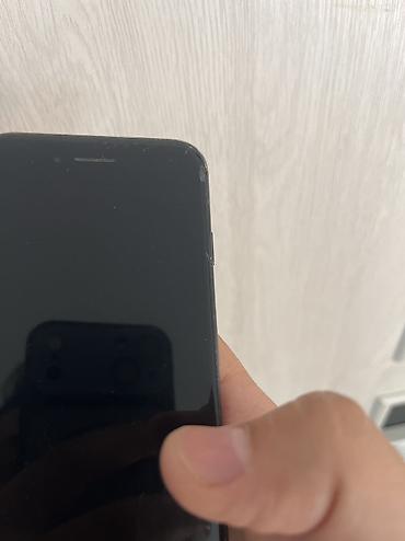 ayfon ikis: IPhone 7, 32 GB — 3