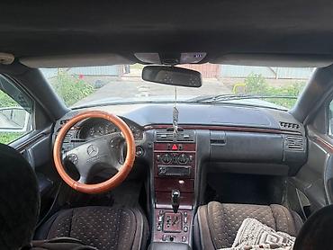 компютер на спринтер: Mercedes-Benz E-Class: 2000 г., 2.2 л, Автомат, Дизель, Седан — 1