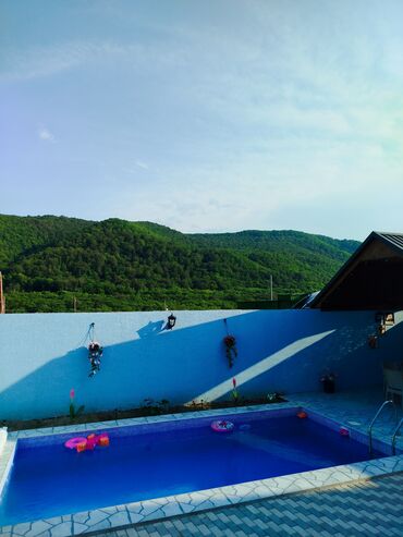 Günlük kirayə evlər: Qubada İcarəyə verilir müasir həyət evi – şəxsi hovuzlu - İki — 5