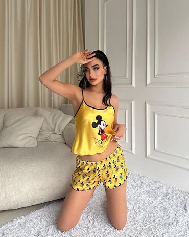 Pidžame: Satenski bebi dol
s,m,l,xl — 10
