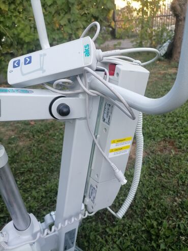 Hodalice, štake, štapovi za hodanje, kolica za hodanje: Aks Torneo II pomoćno sredstvo za stajanje-aktivni Aku kran kao nov — 7