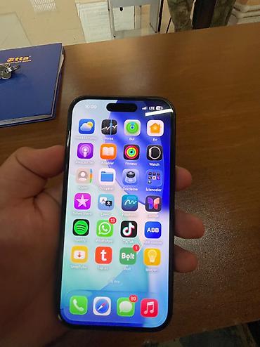 ayfon 13 pro ikinci el: IPhone 15, 128 GB, Black Titanium, Simsiz şarj — 5