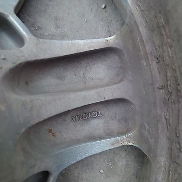 Диски: Литые Диски R 17 Toyota, Комплект, отверстий - 6, Б/у — 12