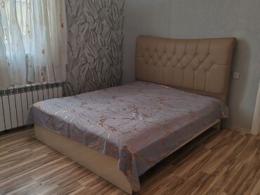 Rəflər: Matrasli taxt satilir 150 azn.Unvan Pirsagi (Gülü)