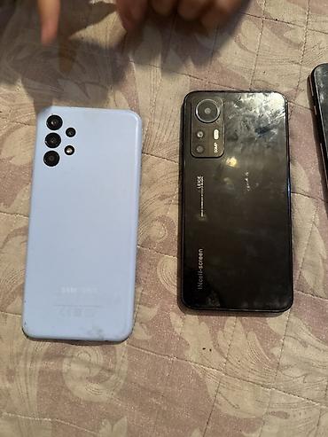 Уюлдук телефондор жана аксессуарлар: Смартфоны Samsung и Xiaomi — комплект из двух устройств. 1) Samsung — 1