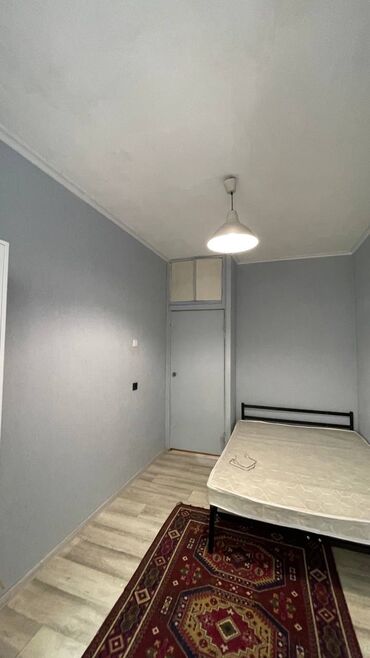 снять квартиру в заре: 3 комнаты, 72 м², 105 серия, 5 этаж, Старый ремонт