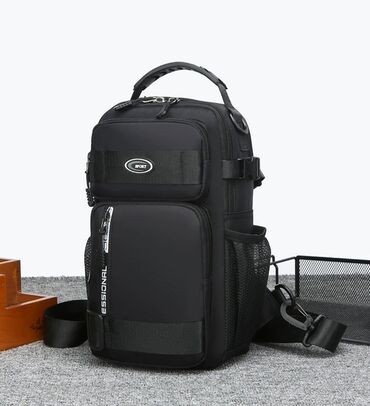 сумка для документов женская через плечо: ПРОДАЮ НОВУЮ,КАЧЕСТВЕННУЮ И ОЧЕНЬ СТИЛЬНУЮ СУМКУ/БАРСЕТКУ В ДВУХ