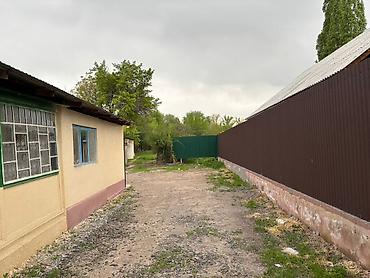 Продается дом с участком 13 сотыххорошая локацияКомсомольская 168 at lalafo.kg — 5 Продается дом с участком 13 сотыххорошая локацияКомсомольская 168 — 5
