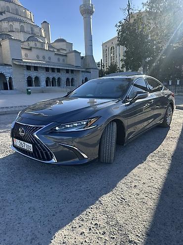 диски продажа: Lexus ES: 2022 г., 2.5 л, Гибрид, Седан — 2