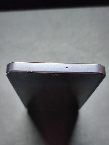 a tech: Samsung Galaxy A26 5G, Б/у, 128 ГБ, цвет - Черный, 1 SIM, 2 SIM — 6