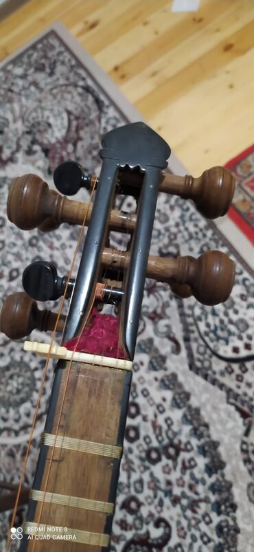 Tar: Qədimi tar tut ağacından yıqılıb canaqinda çatı olub duzelib sesi -da lalafo.az — 8 Tar: Qədimi tar tut ağacından yıqılıb canaqinda çatı olub duzelib sesi — 8