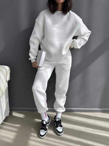 Gornji i donji deo: Full termo modeli
S M L
4300din
2 za 7500 na lalafo.rs — 4 Gornji i donji deo: Full termo modeli
S M L
4300din
2 za 7500 — 4