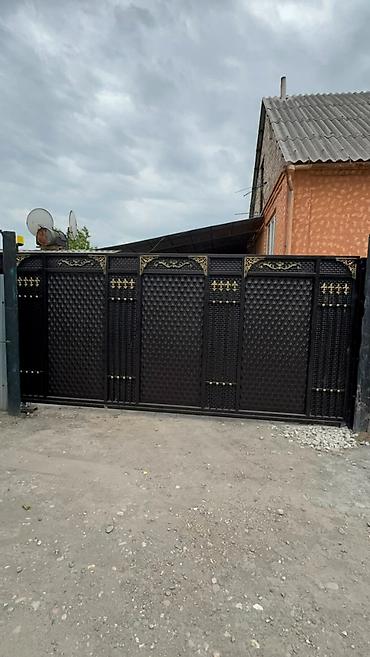 ворота кованные: Кованые распашные ворота из металла с декоративными вставками - — 1