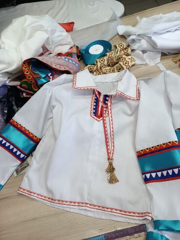 Танцевальные платья: Бальное платье, Длинная модель, L, В наличии at lalafo.kg — 10 Танцевальные платья: Бальное платье, Длинная модель, L, В наличии — 10