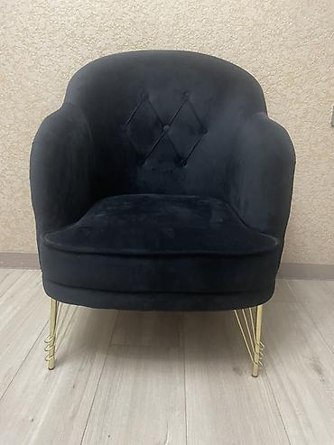 Qara velvet/parça kreslo - Rəng: dərin qara - Material: yumşaq velvet
