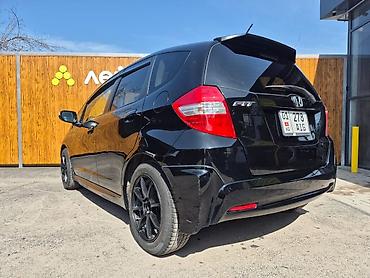 хонда мабило: Honda Fit: 2011 г., 1.3 л, Автомат, Бензин, Седан — 4