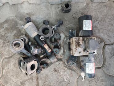 кровать односпальная с подъемным механизмом: Комплект деталей подвески/гидросистемы для автомобиля. Состав на