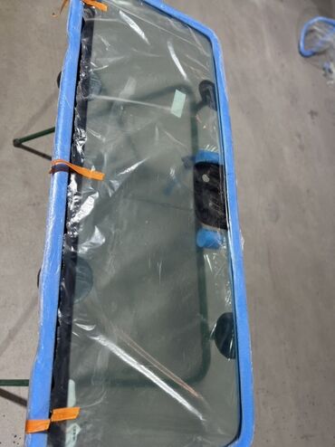 Стекла и комплектующие: Стекло Лобовое Toyota, Оригинал — 17