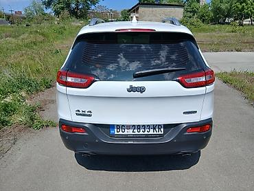 Jeep: Jeep Cherokee 4x4, bijela boja, registrovan u Srbiji (tablice BG) — 5