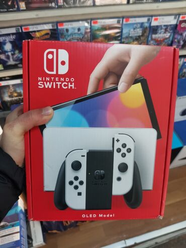 Nintendo Switch: Nintendo switch oled White. Nintendo Switch