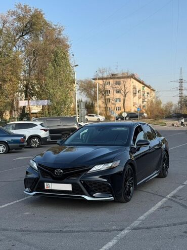 чехол на камри: Toyota Camry: 2021 г., Седан