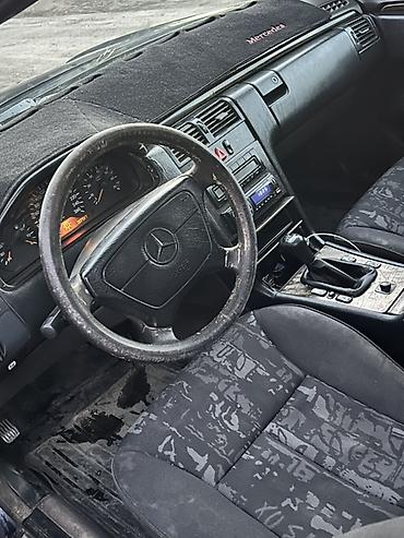 Продажа авто: Mercedes-Benz E-Class: 1996 г., 2.3 л, Механика, Бензин, Седан — 5
