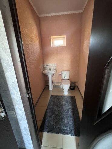 Посуточная аренда комнат: Новая гостиница для гостей города и не только. 2-3-4 местные номера — 4