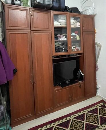 книжный шкаф для детской комнаты: Продается Шифоньер стенка В хорошем состоянии Нужна замена фурнитуры