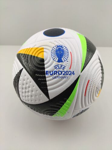 təzə toplular: Futbol topu "Euro -2024". keyfiyyətli futbol topu. Metrolara və