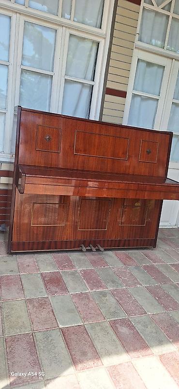 zerb aleti: Belarus markalı akustik pianino. Klassik upright (şaquli) — 3