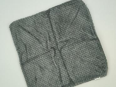 polar materiał: Koc 40 x 40, kolor - Szary, stan - Idealny — 1