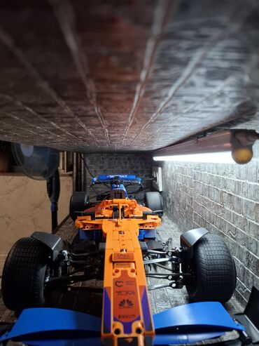 лего ламборгини: Продаю McLaren Formula 1™» LEGO® Technic Создан по образцу настоящего