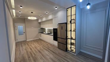 холодильники встроенные в кухонную мебель: 3 комнаты, 124 м², Элитка, 8 этаж, Евроремонт