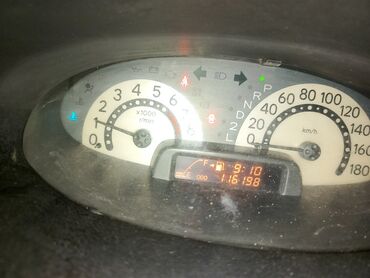 Toyota: Toyota Funcargo: 2003 г., 1.3 л, Автомат, Бензин, Хэтчбэк — 11