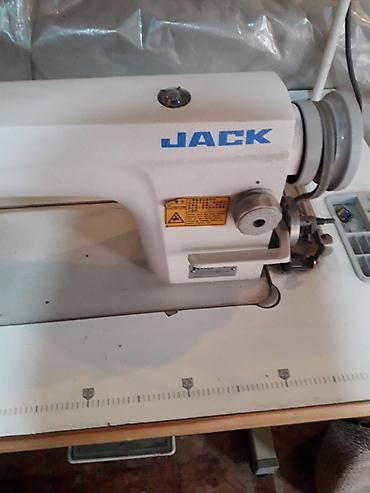 5 нитка jak: Швейная машина Jack, Распошивальная машина, Полуавтомат — 1