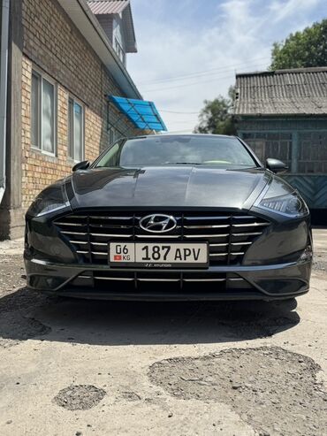 Hyundai: Hyundai Sonata: 2020 г., 2 л, Автомат, Газ, Седан