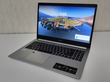 Acer: Intel Core i3, 8 GB, 15.6 "