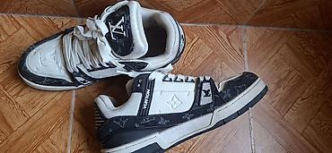 Əla keyfiyet Louis vuitton 41 razmer