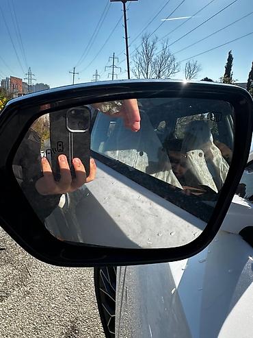 Avtomobil salonu üçün digər detallar: Unize Avtomobilin interyeri: - İkiqat panorama şüşə tavan, salonu — 13