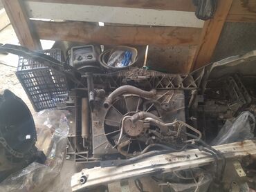 Mazda: Mazda Demio: 2004 г., 1.3 л, Автомат, Бензин, Хэтчбэк — 16