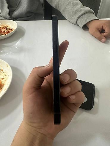 Apple iPhone: IPhone 13 mini, Черный, Чехол — 6