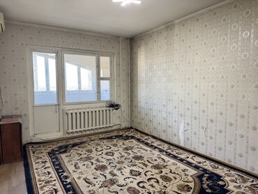 кв бишкек суточные: 1 комната, 35 м², 105 серия, 7 этаж, Старый ремонт