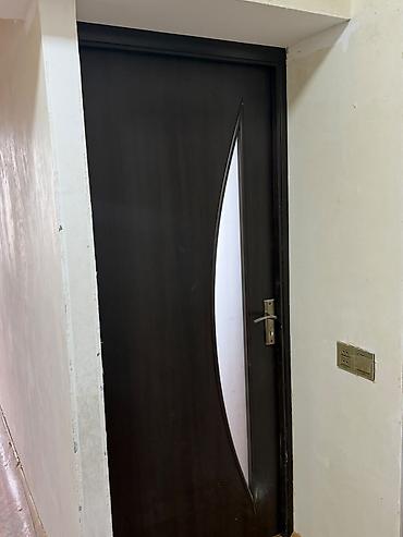 karta: D3 ədəd otaq qapısı satılır.ölçü standart qiymət bir ədədi 60 manat — 1