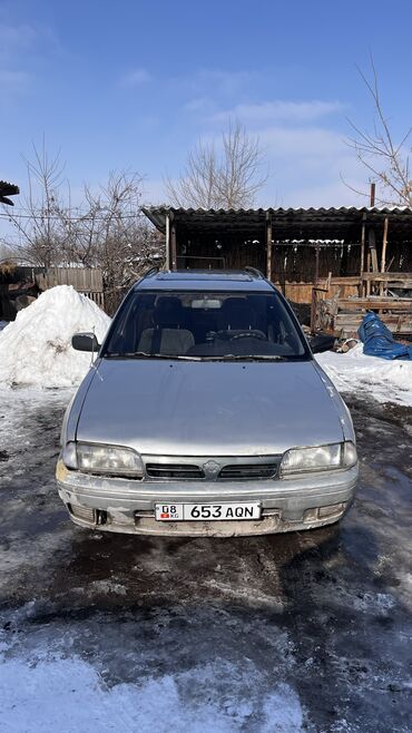 без первоначального взноса машина: Nissan Primera: 1992 г., 2 л, Механика, Бензин, Универсал