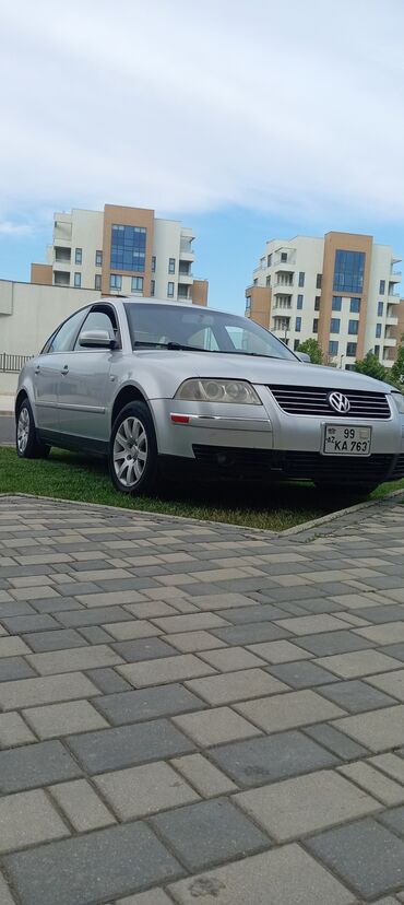 şevralit curuz: Volkswagen Passat: 1.8 l | 2002 il Sedan